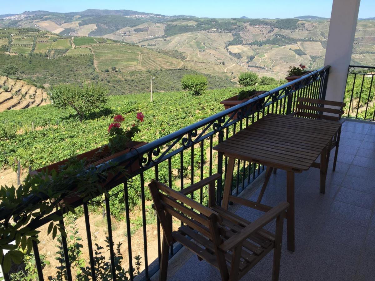 Quinta Dos Espinheiros Villa Provesende Rum bild